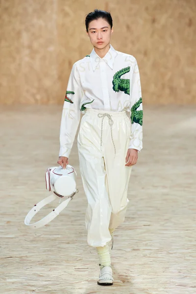 Look 9